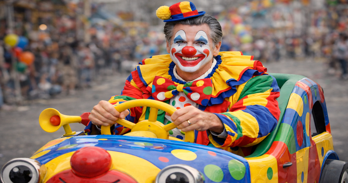 "Clown Car": CNN Panel Mocks 2028 Dem Primary