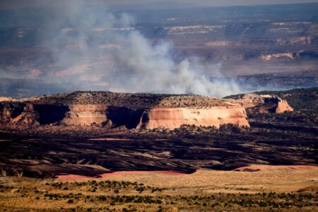 Washington Fires Force the Evacuation of 60,000 People